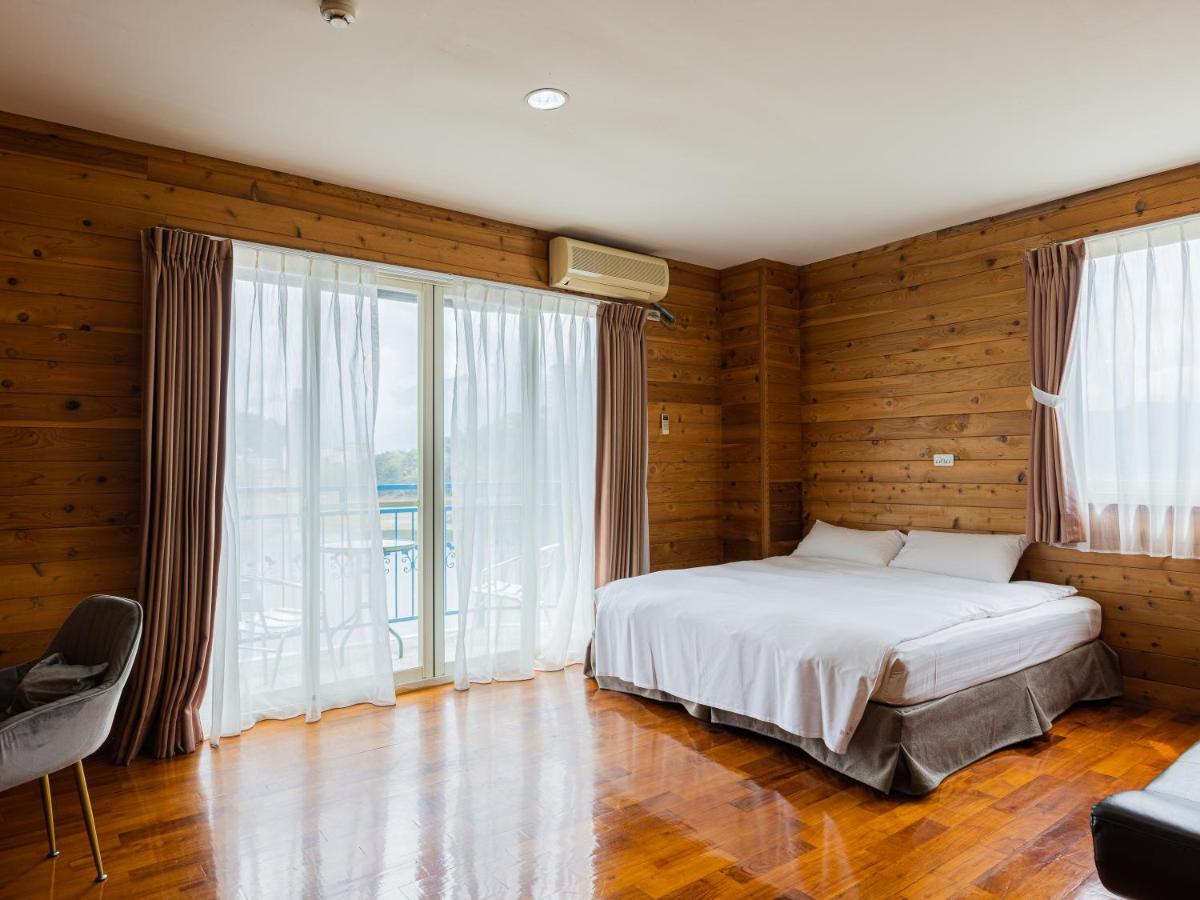 Bishui Shanju Lakeside B&B Yuchi Bagian luar foto