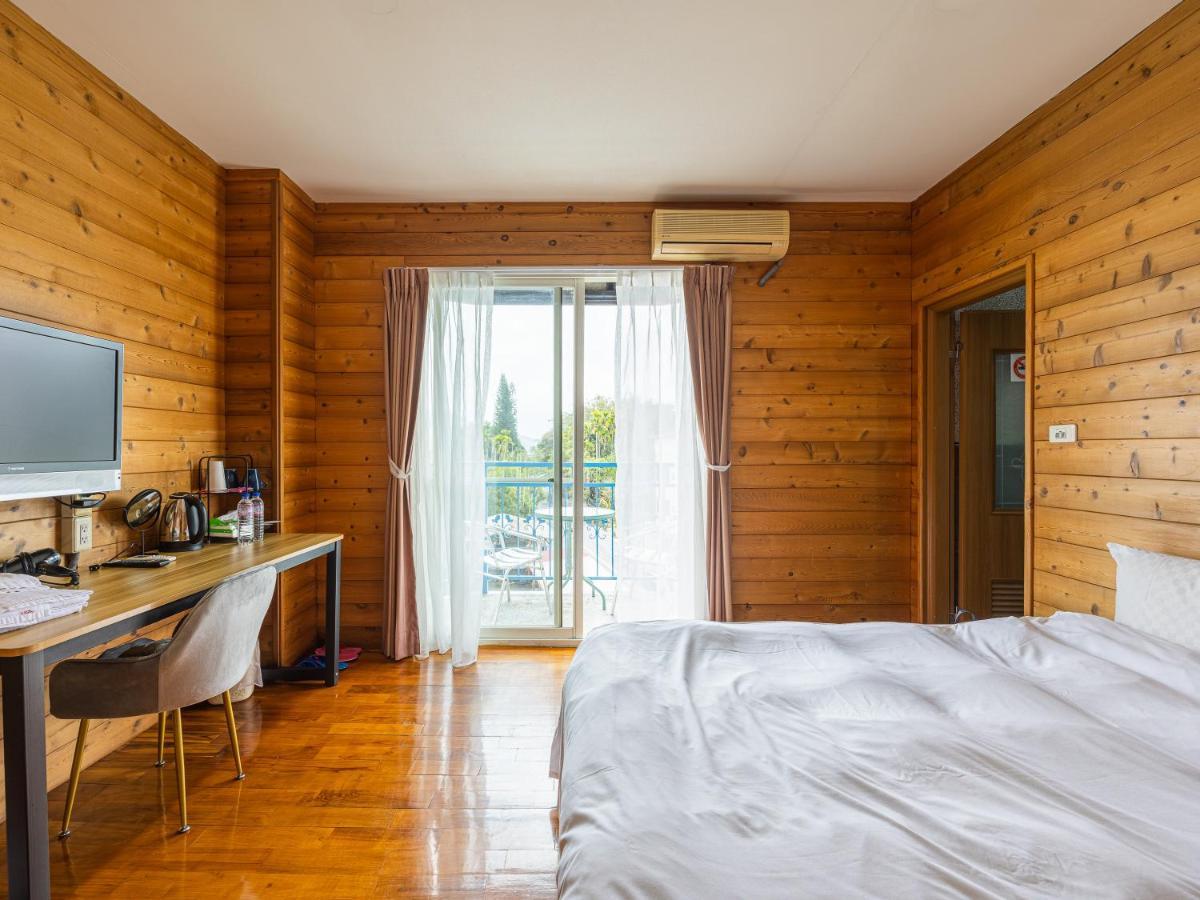 Bishui Shanju Lakeside B&B Yuchi Bagian luar foto