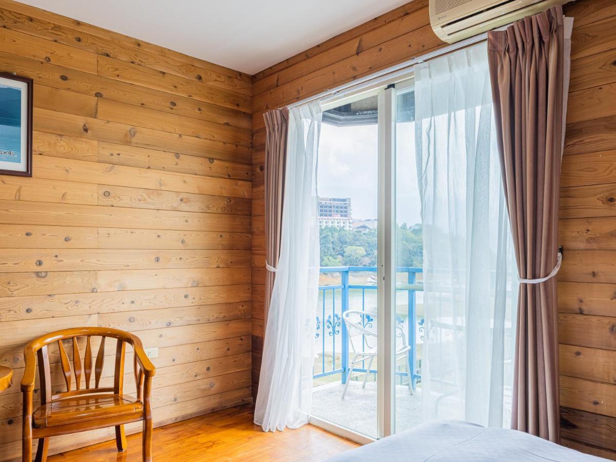 Bishui Shanju Lakeside B&B Yuchi Bagian luar foto