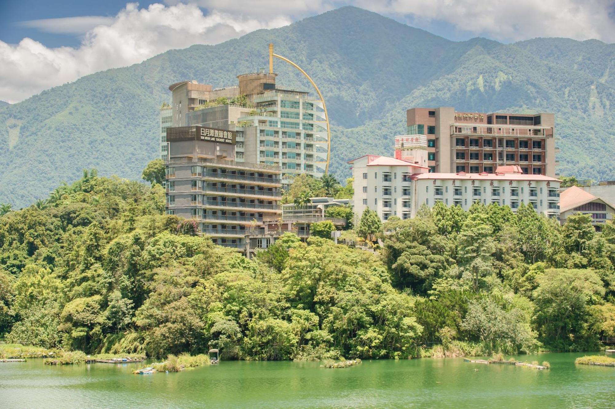 Bishui Shanju Lakeside B&B Yuchi Bagian luar foto