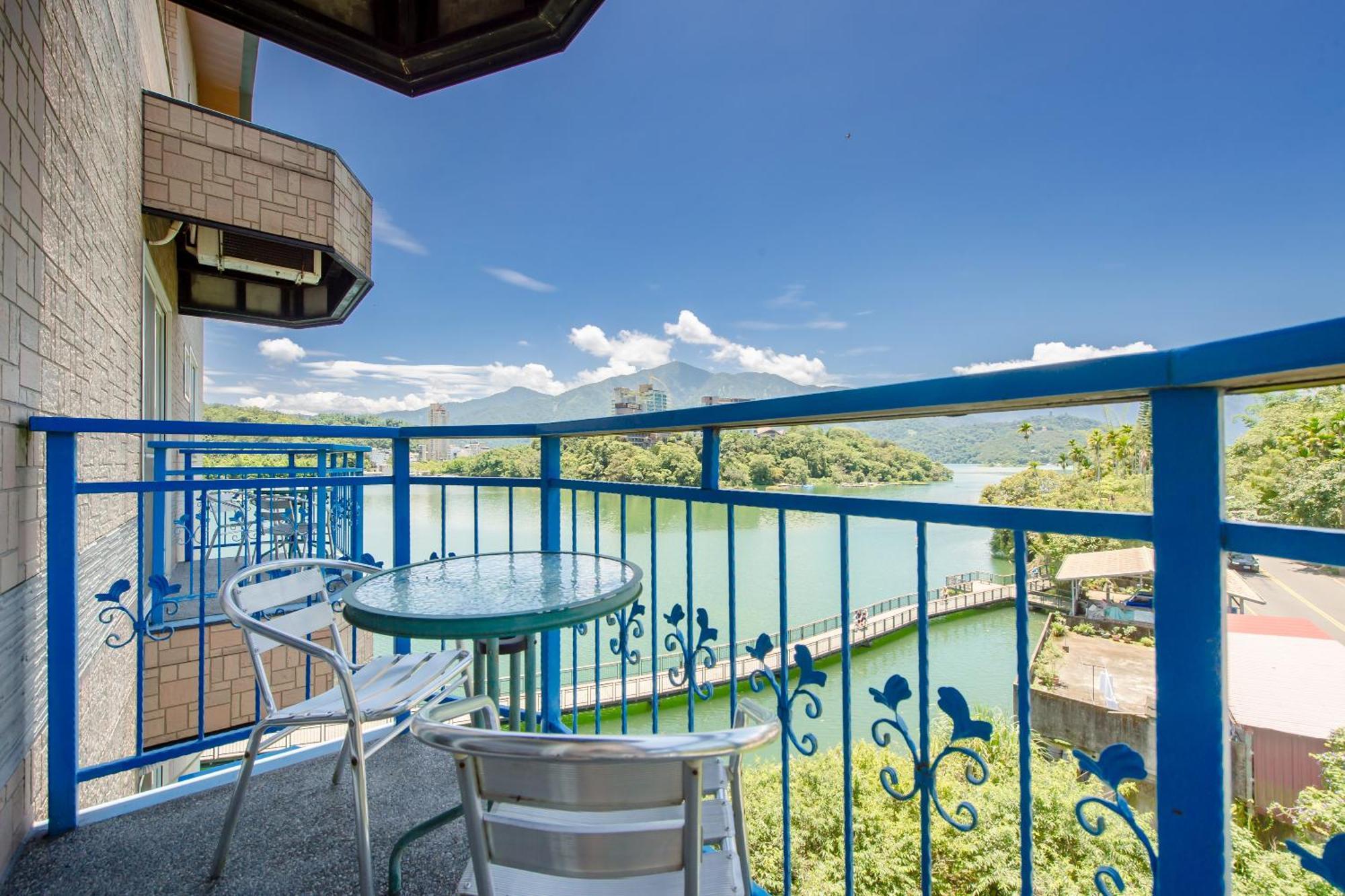 Bishui Shanju Lakeside B&B Yuchi Bagian luar foto