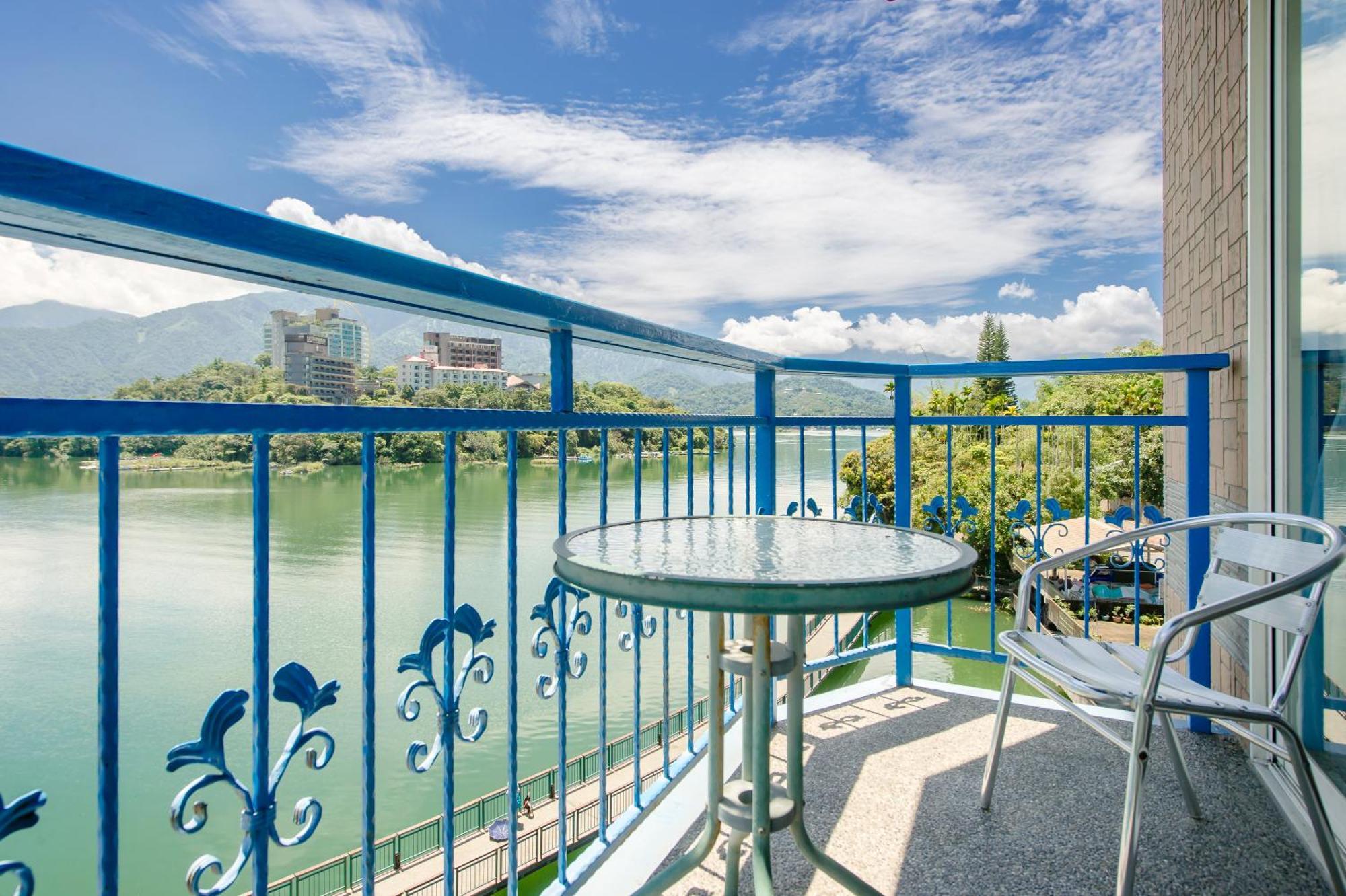 Bishui Shanju Lakeside B&B Yuchi Bagian luar foto