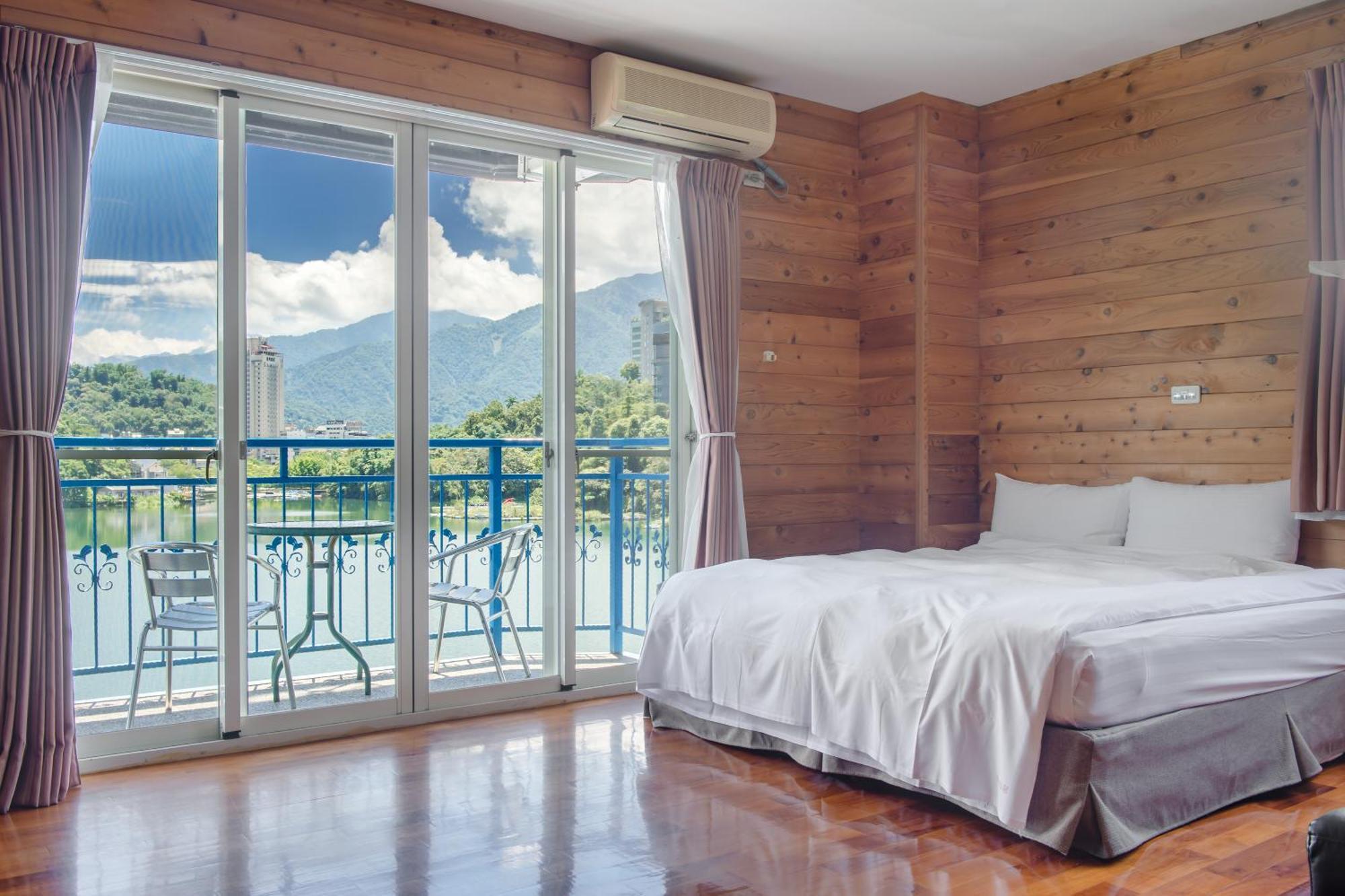 Bishui Shanju Lakeside B&B Yuchi Bagian luar foto