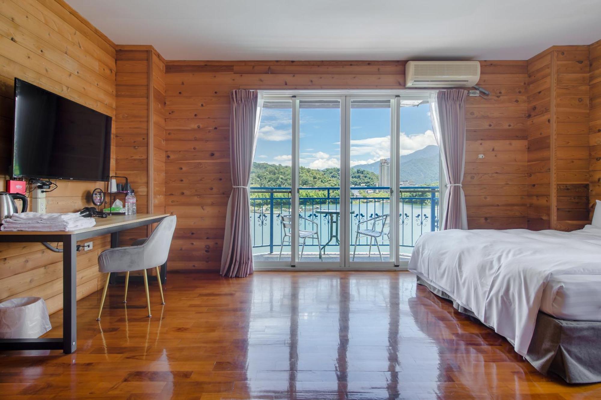 Bishui Shanju Lakeside B&B Yuchi Bagian luar foto